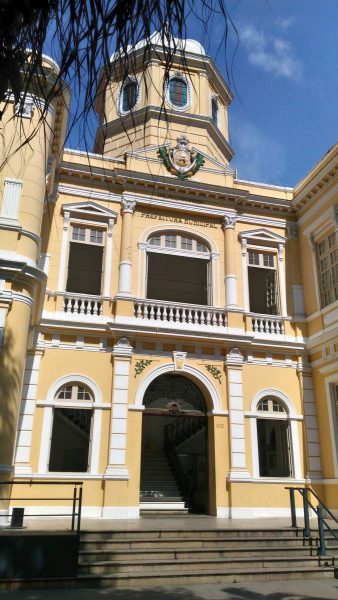 Fachada do Palácio Arariboia em posição horizontal