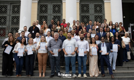 Dia do Servidor Fazendário é celebrado com confraternização e homenagem na Câmara