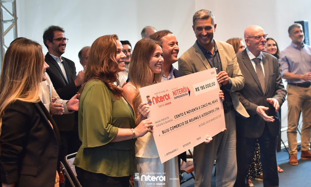 Secretário de Fazenda participa da entrega do primeiro pagamento do Niterói Empreendedora