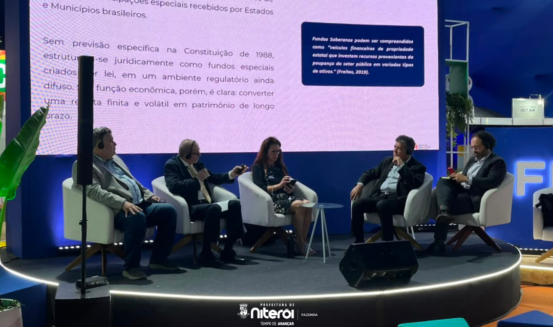 Representantes da SMF debatem fundos soberanos, IA e o futuro das cidades na 78° SBPC